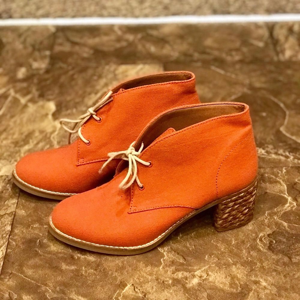 * FALL * Orange Lucky Brand Booties Sz 8.5